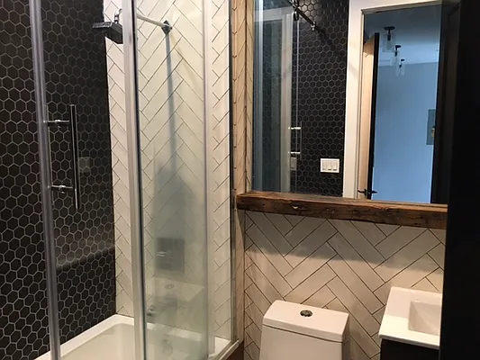 Rented by Premier Metro Realty Corp | media 44