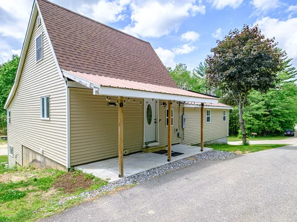 3 Hilltop Lane, West Paris, ME 04289