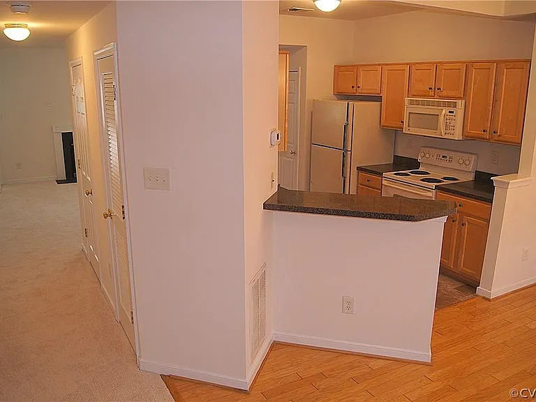 2021 Mountain Gate Ln — Photo 9