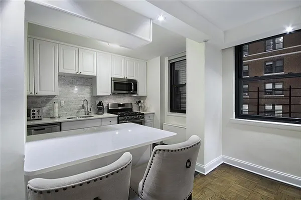 Sold by William Raveis Real Estate | media 10