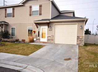 527 S Blue Pne, Boise, ID 83709