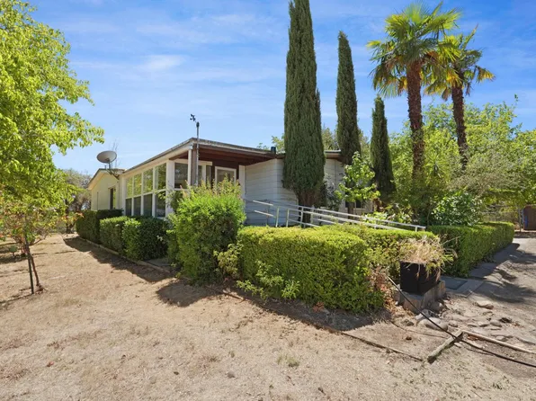 8251 N Waverly Rd, Linden, CA 95236