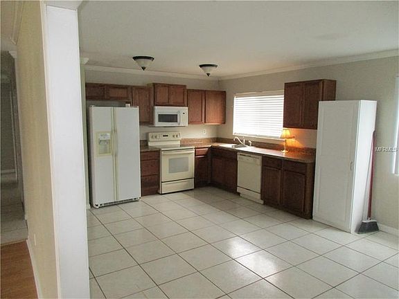 3rd image of 8769 San Pablo Ave