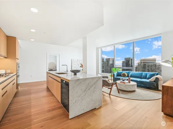 1808 Minor Avenue #PH102, Seattle, WA 98101