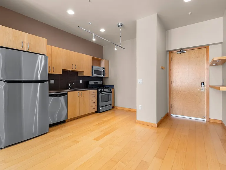 1255 NW 9th Ave #1107 — Photo 2