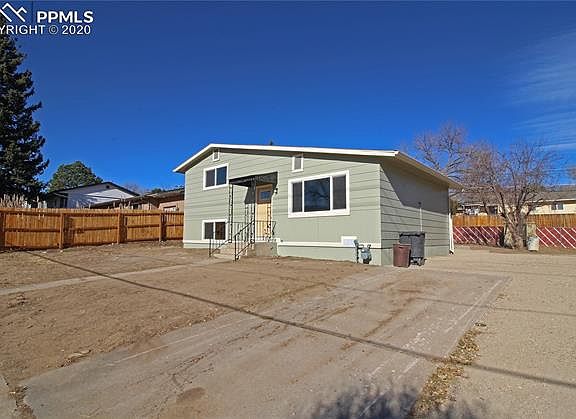 3rd image of 1926 Preuss Rd
