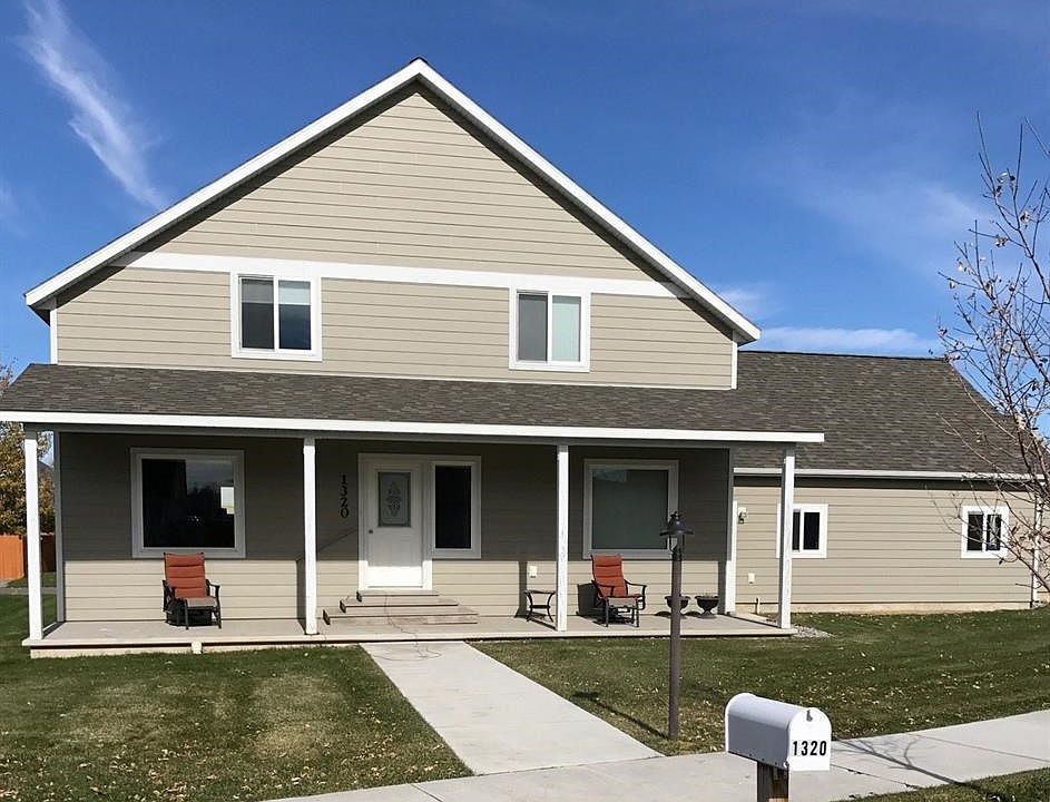 1st image of 1320 N River Rock Dr