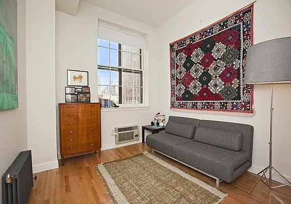 Rented by Buchbinder & Warren | media 19