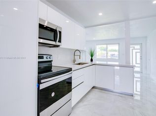 2551 SW 53rd Ave, West Park, FL 33023