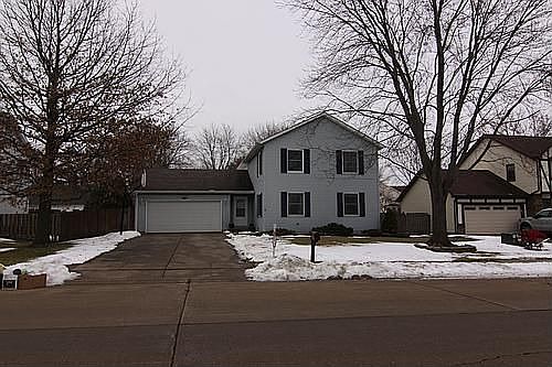 1st image of 5221 Amesbury Dr