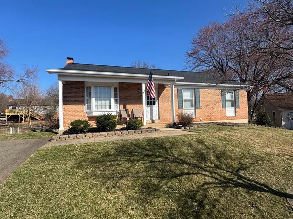 10209 Carmel Way, Manassas, VA 20110