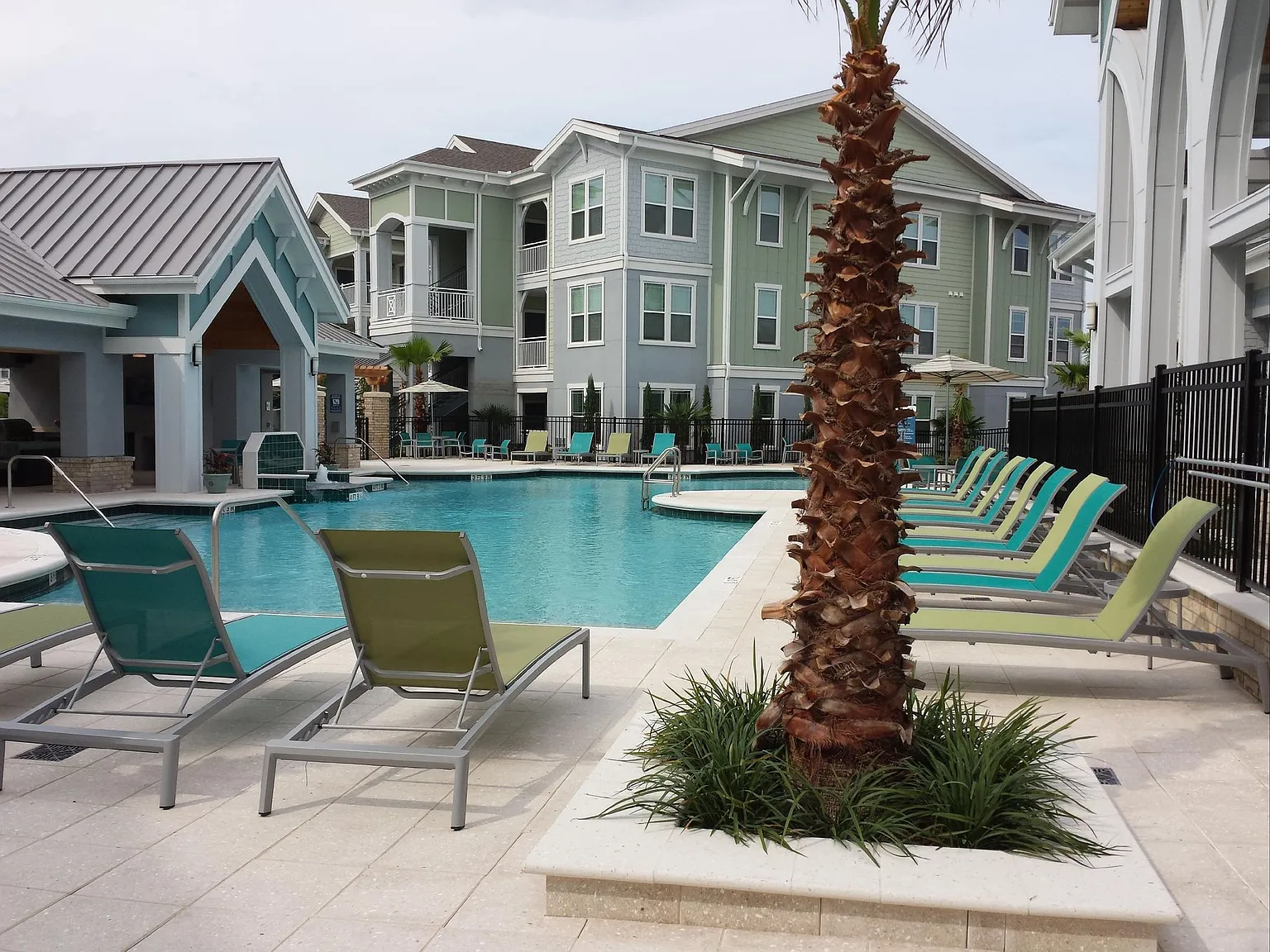 The Crosby at Towne Center — Photo 4