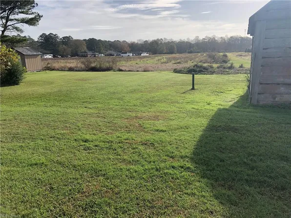 6328 Whaleyville Blvd, Suffolk, VA 23438