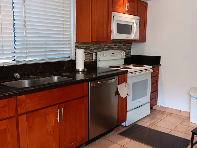 6 Alania Pl #1 — Photo 7