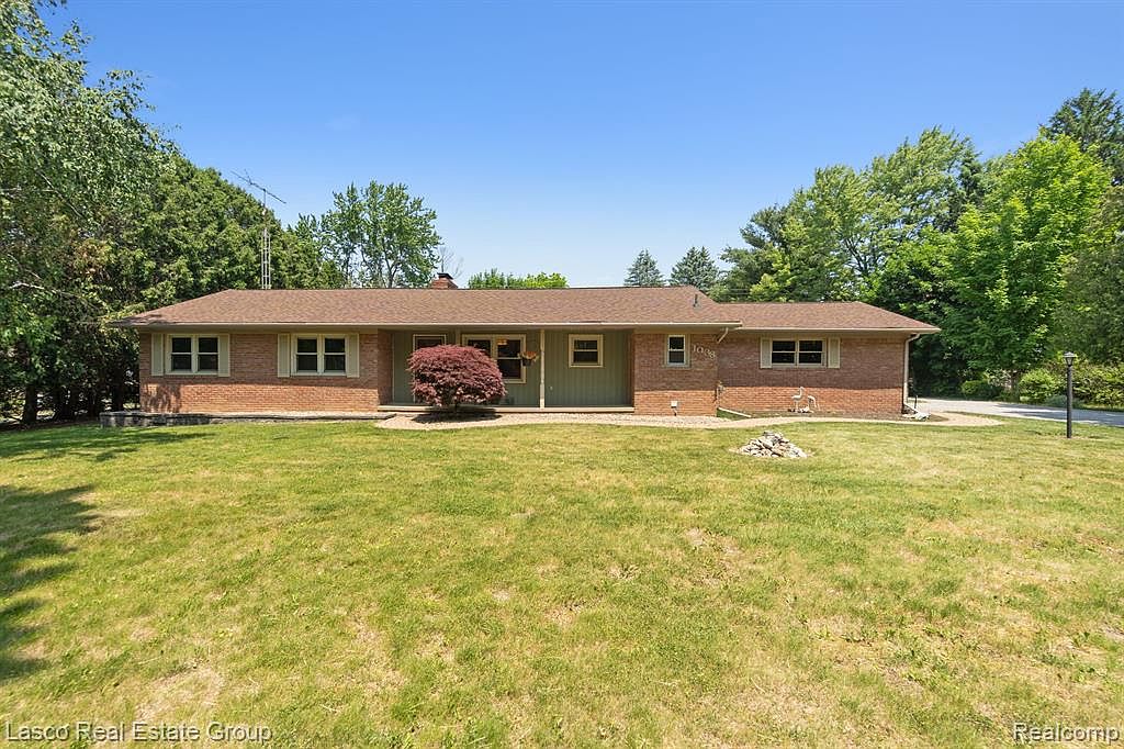 1038 Turrill Rd, Lapeer, MI 48446 Zillow