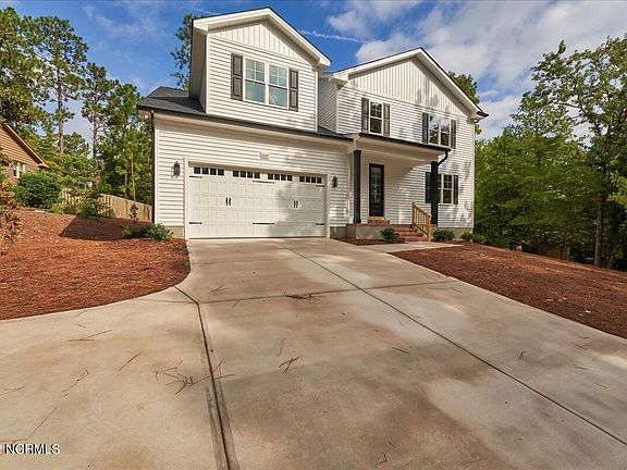 4th image of 1035 Monticello Dr