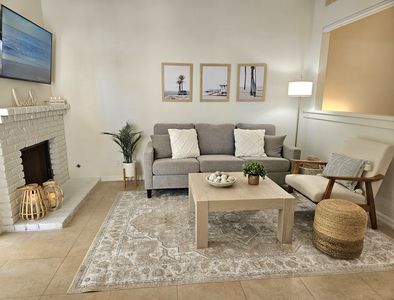 (Undisclosed Address), Huntington Beach, CA, 92649