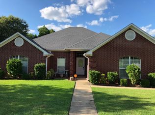 409 Boulder Ridge Cir, Texarkana, AR 71854