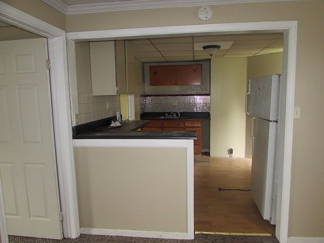 2nd image of 199 S Main St