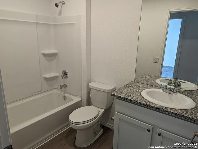 7350 Rosada Way — Photo 6