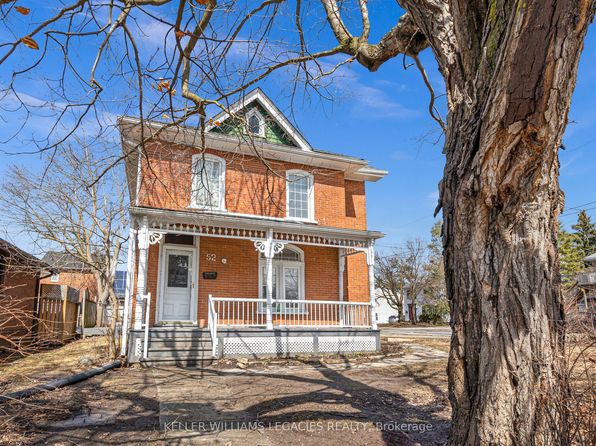 52 1/2 Victoria Ave N, Peterborough, ON K9H 4W1