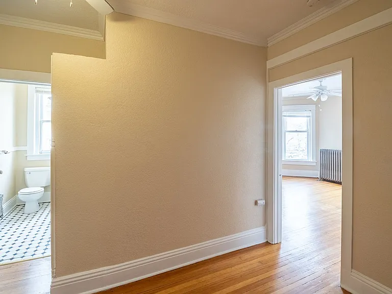 1531 N Washington St — Photo 12