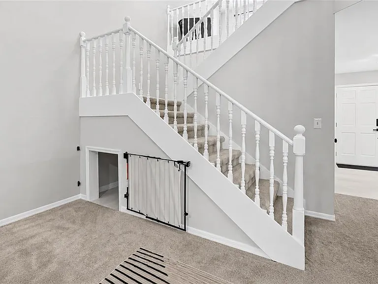172 Deer Lake Cir — Photo 7