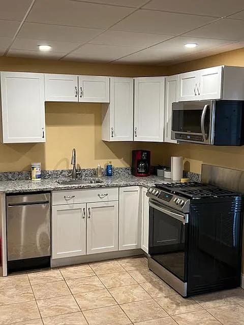 22 Franklin St #2