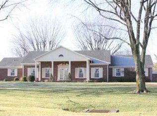 512 McKenney Rd, Vincennes, IN 47591