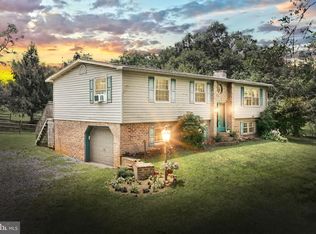 2425 E Berlin Rd, East Berlin, PA 17316