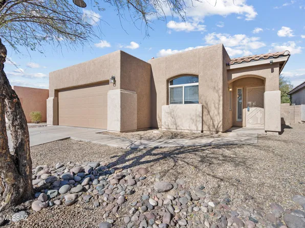 1872 W River Otter Dr, Tucson, AZ 85704