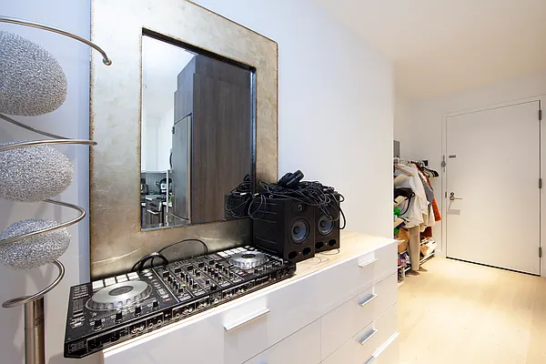 Rented by Douglas Elliman | media 9