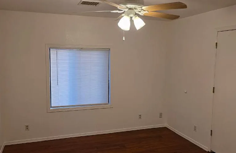 512 N Apache Ave — Photo 4