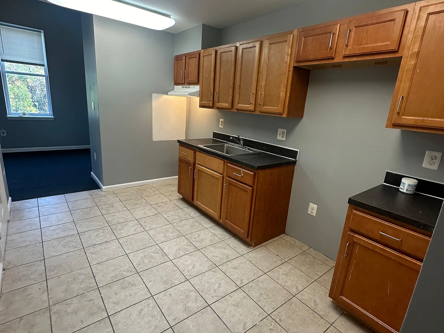 1 bed, 1.0 bath, $1,550 — Photo 3