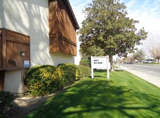 105 Real Rd APT O, Bakersfield, CA 93309