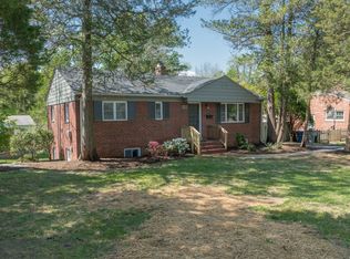 5714 Norton Rd, Alexandria, VA 22303