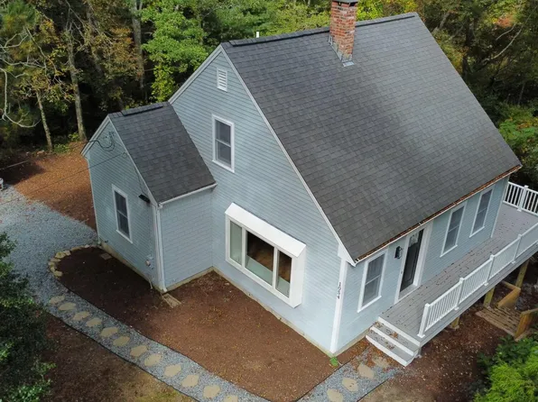 1054 river rd Road, Barnstable, MA 02630