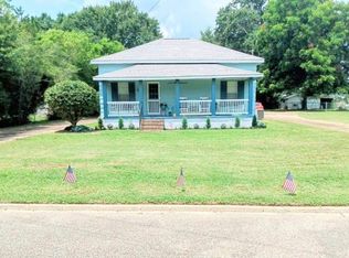 406 Brown St, Opp, AL 36467