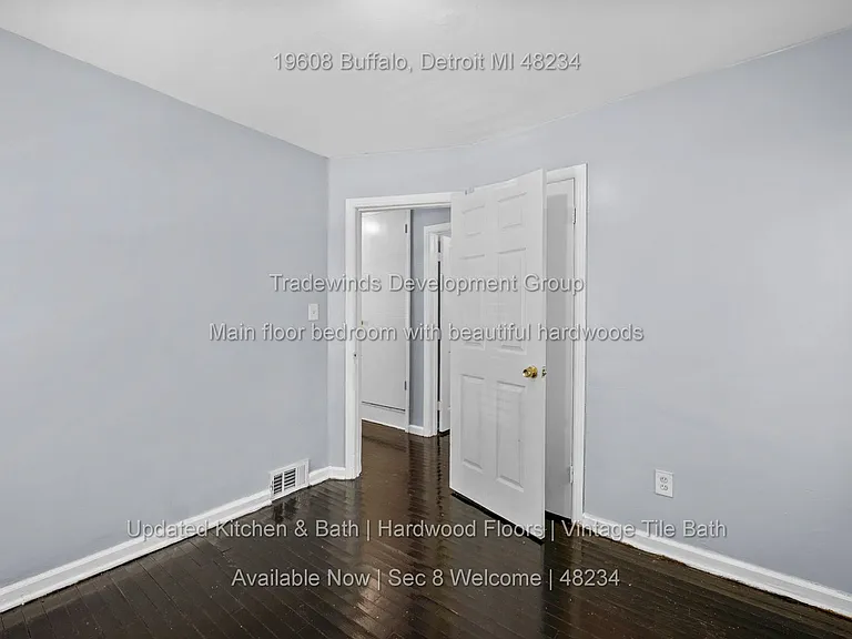 19608 Buffalo St — Photo 4
