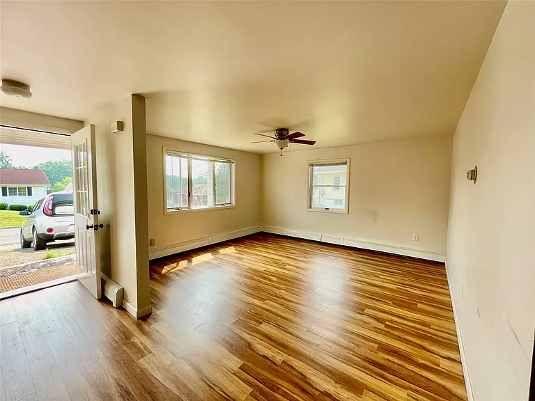 507 Hill Ave #2 — Photo 8