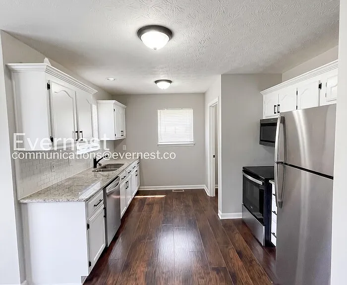 636 Laramie Dr — Photo 5