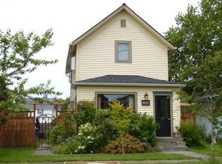 2517 Cherry St, Bellingham, WA 98225