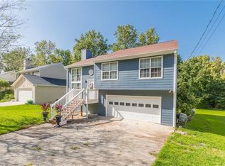 5627 Western Hills Dr, Norcross, GA