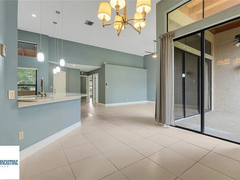 2935 Monaco Ct #23 — Photo 12