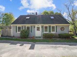 142 Peck St, Rehoboth, MA 02769