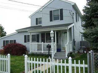 446 Ocean Blvd, Keyport, NJ 07735