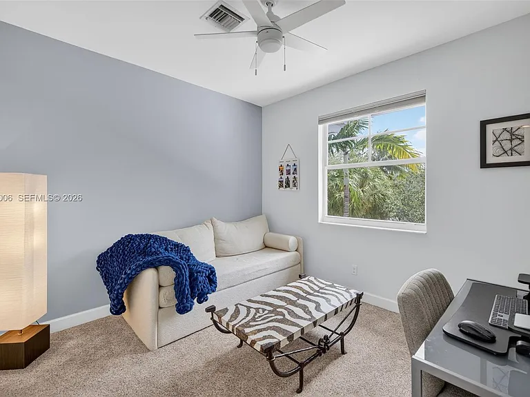 608 SW 15th St — Photo 41