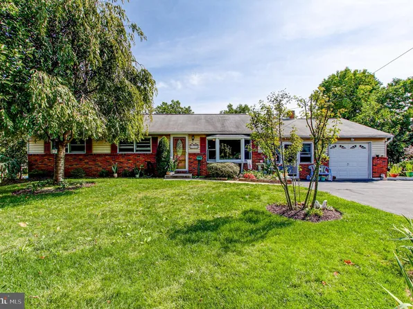 160 Eyre Ave, Sellersville, PA 18960