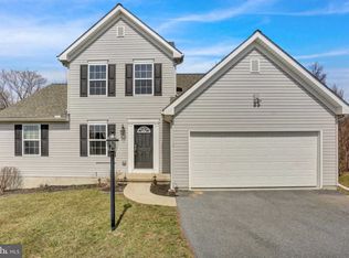 410 E 4th St, Bernville, PA 19506