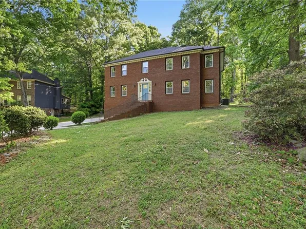 3556 Hadley Pl, Snellville, GA 30039